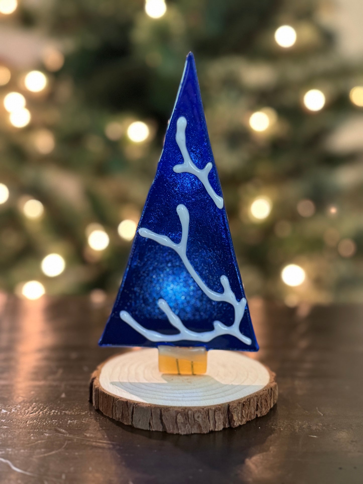 Textured table top Christmas tree